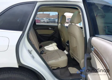 2014 Audi Q5 2.0T Premium from USA, damaged, VIN WA1LFAFP2EA037200